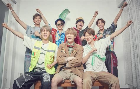 [Behind] Run BTS! .